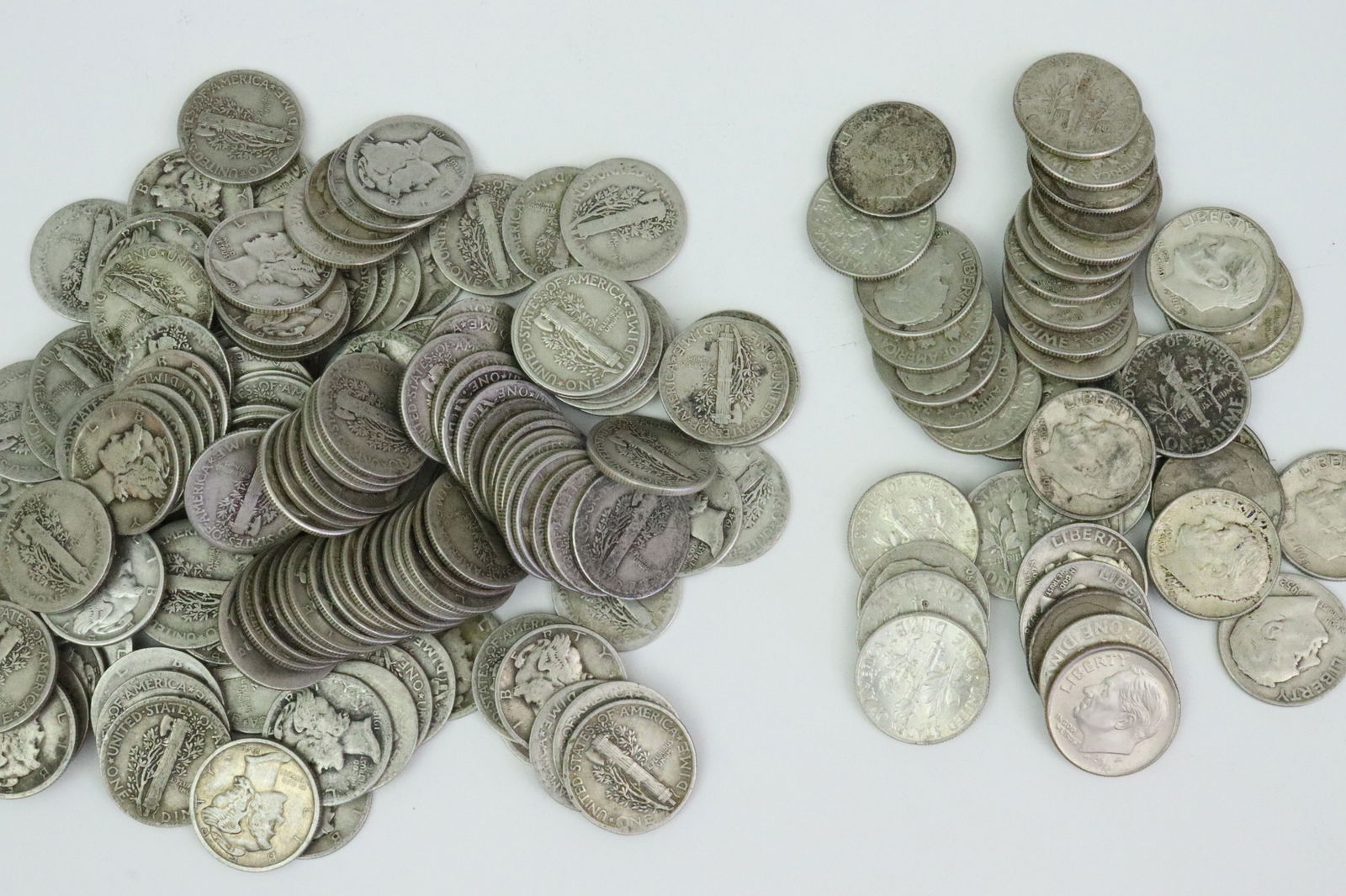 APPROX. (195+) US SILVER DIME COINS (1 of 1)
