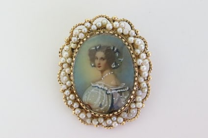 14K SEED PEARL PORTRAIT PIN PENDANT