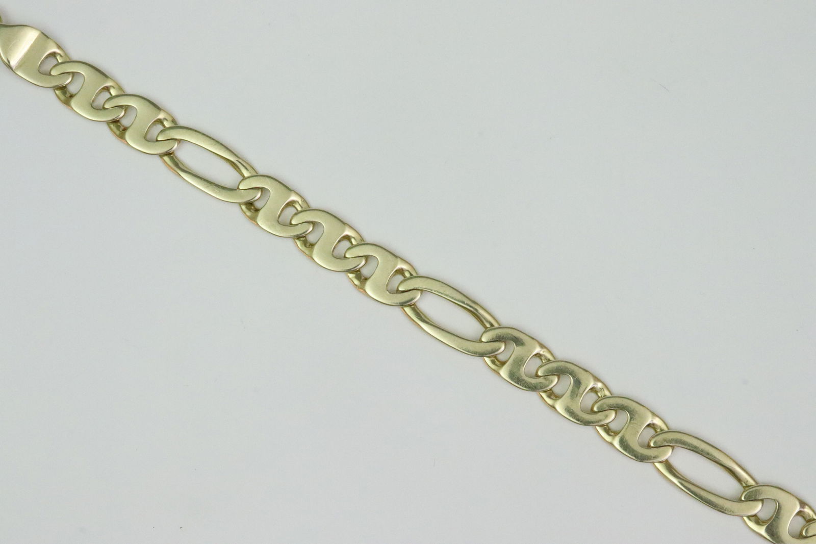 14K FIGARO LINK BRACELET (1 of 4)