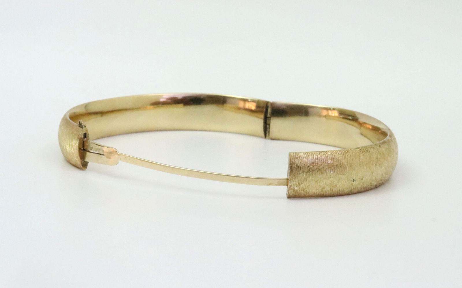 14K SLIDE HINGED BANGLE BRACELET - 3