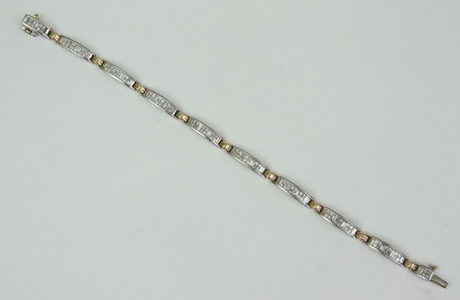 14K DIAMOND LINK BICOLOR BRACELET - 3