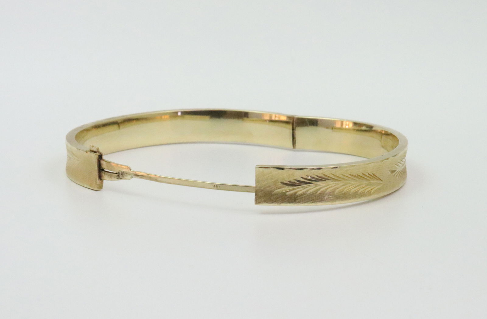 14K SLIDE HINGED BANGLE BRACELET - 3