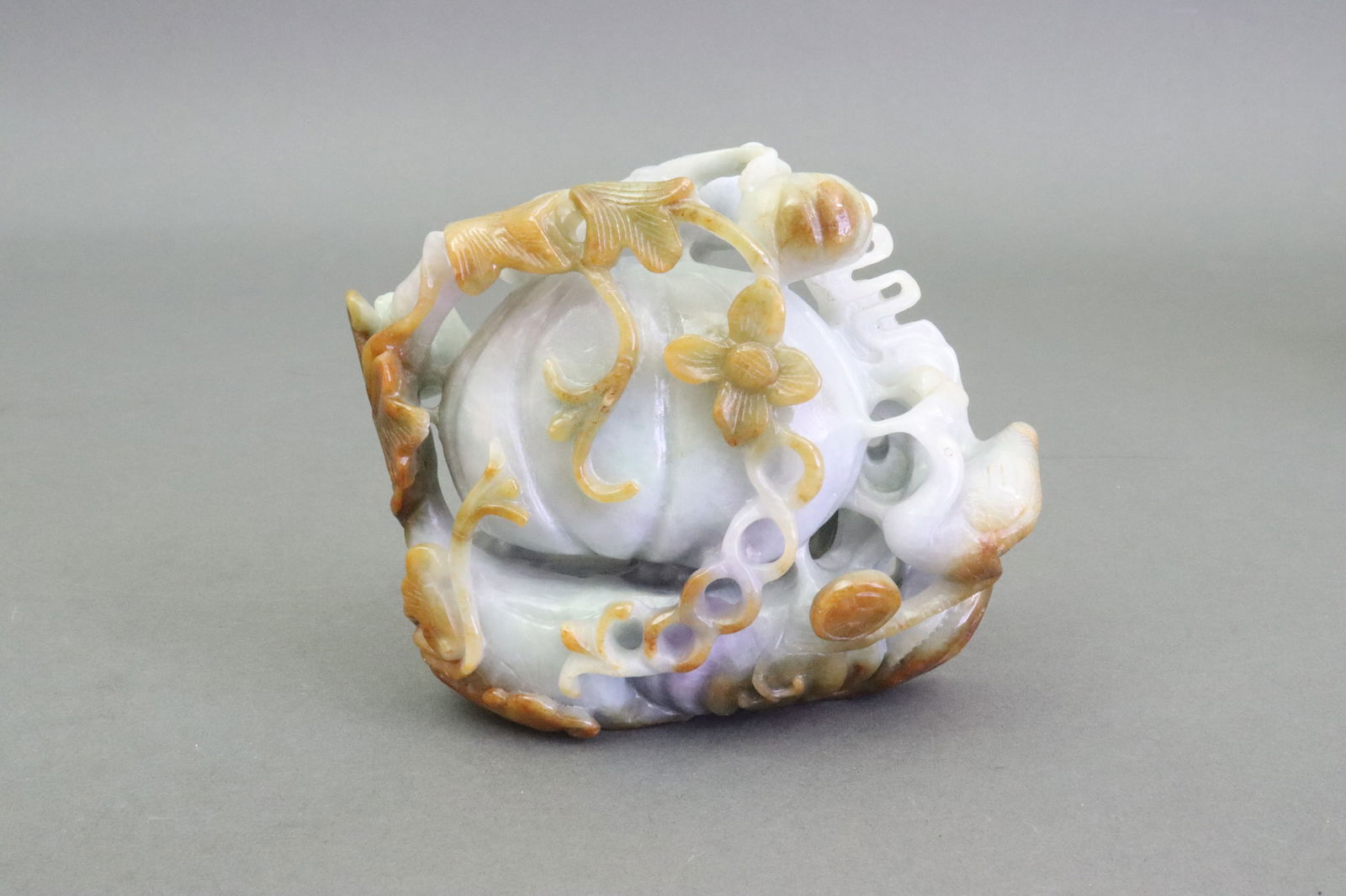 CHINESE JADEITE JADE PUMPKIN CARVING (1 of 2)