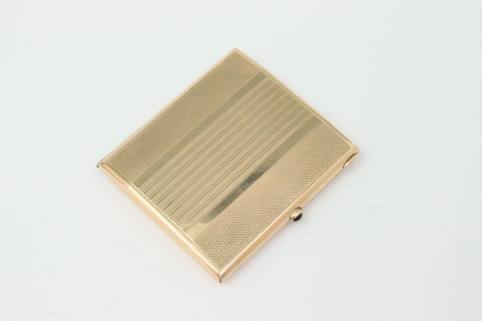 14K VINTAGE CIGARETTE CASE (1 of 4)
