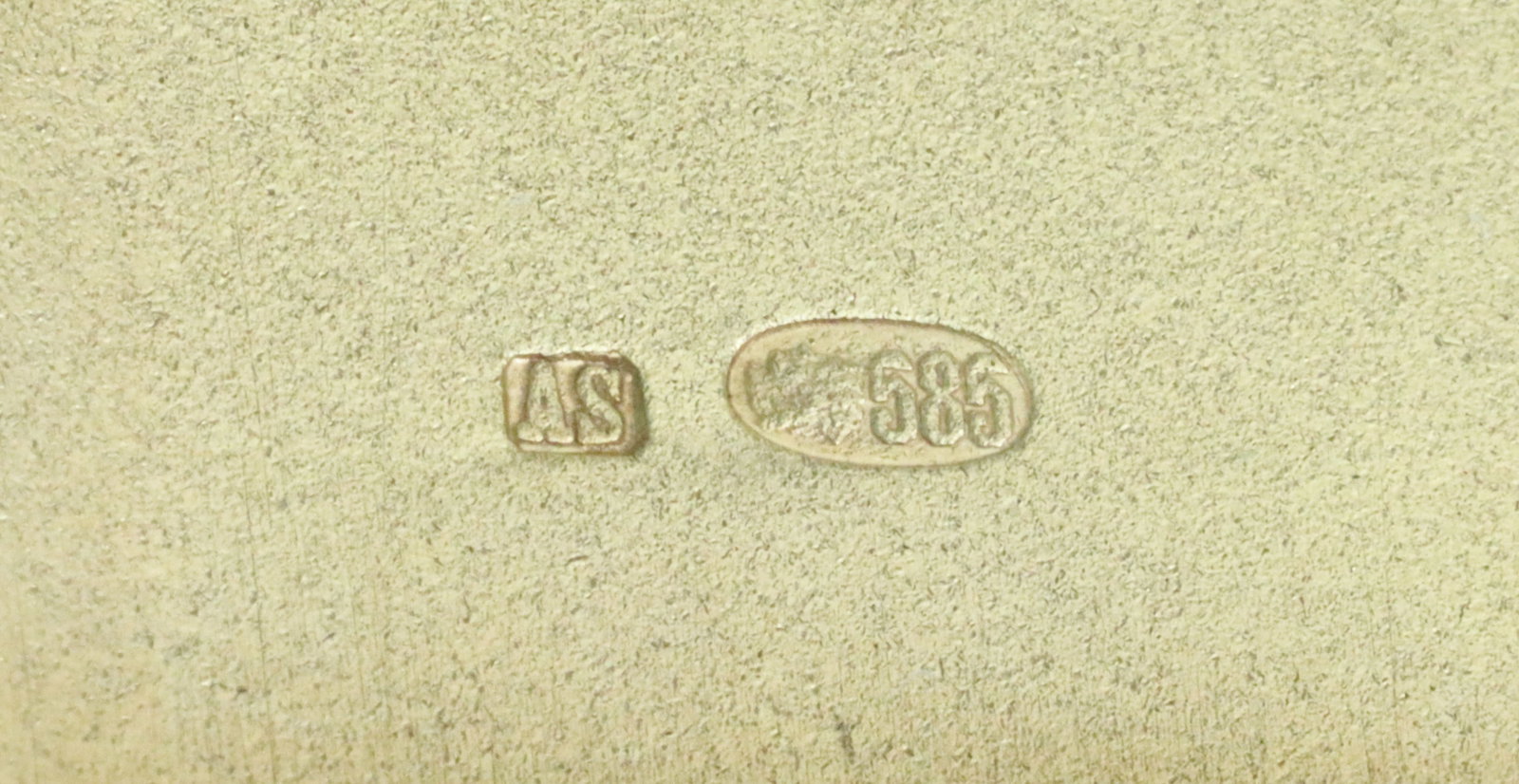 14K VINTAGE CIGARETTE CASE - 4