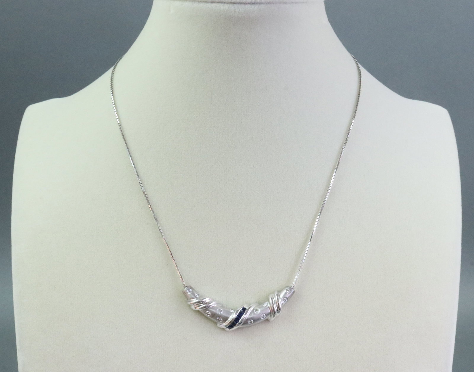 14K DIAMOND & SAPPHIRE CURVED BAR NECKLACE (1 of 4)