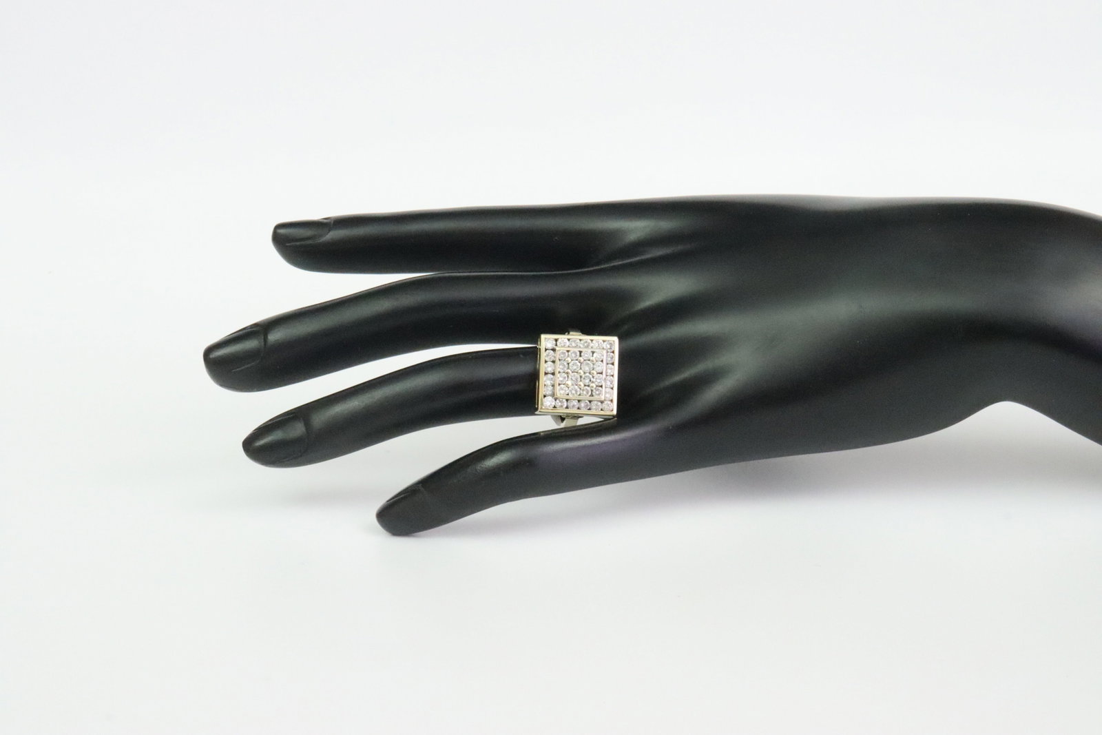 14K SQUARE TOP DIAMOND CLUSTER RING - 6