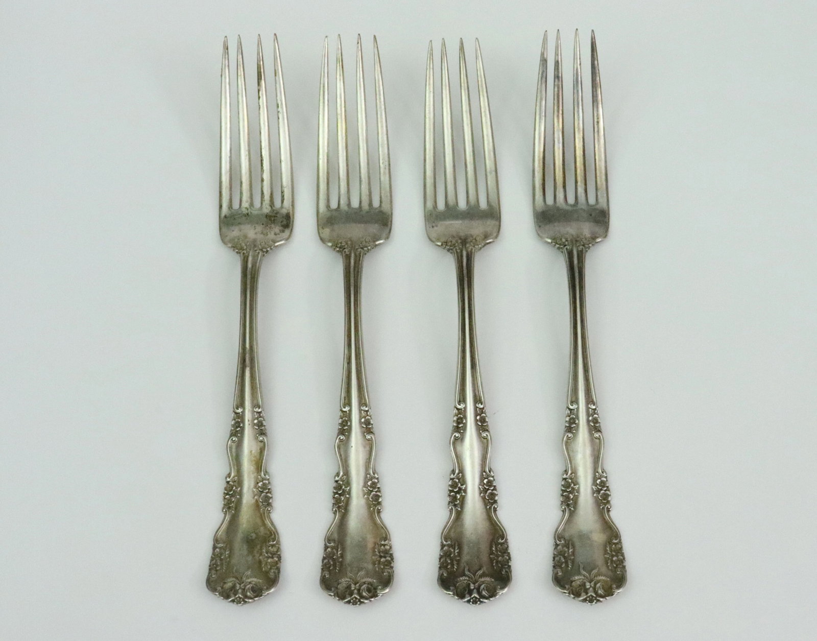 (48) PIECE STERLING TABLEWARE GROUP - 5