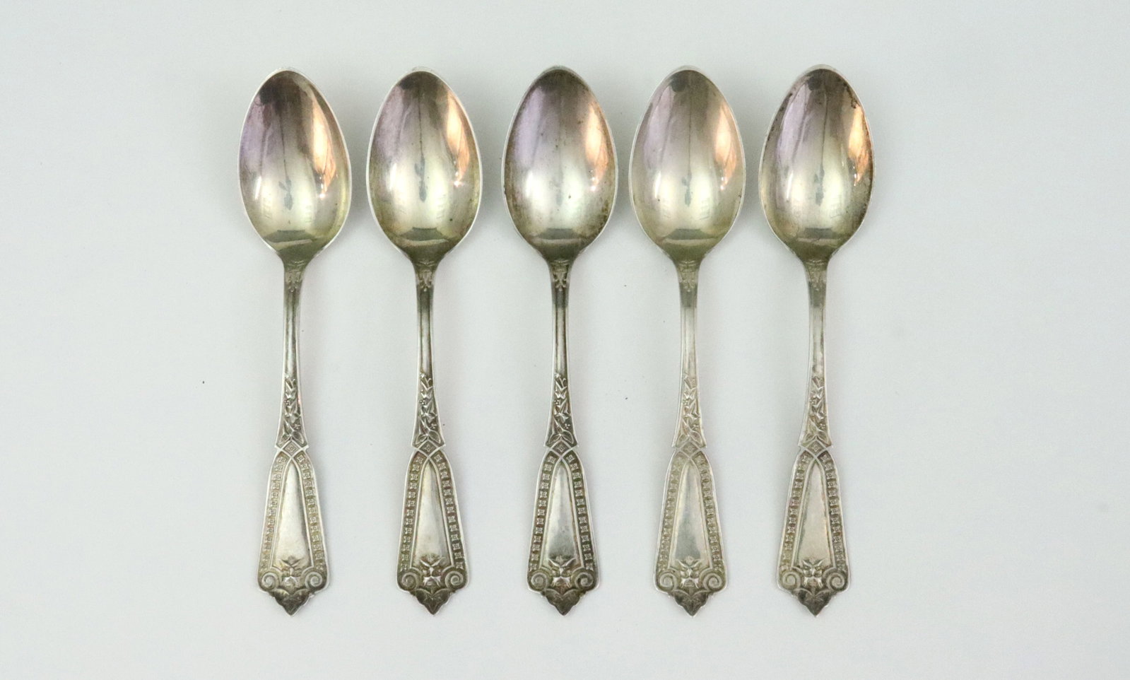 (15) PIECE SILVER GROUP - 9