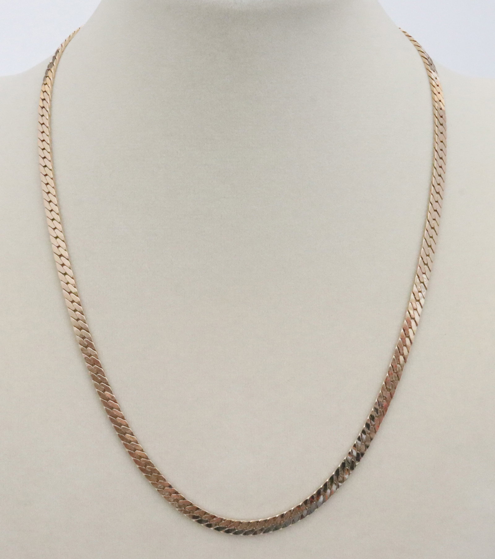 ITALIAN 14K HERRINGBONE NECKLACE (1 of 2)