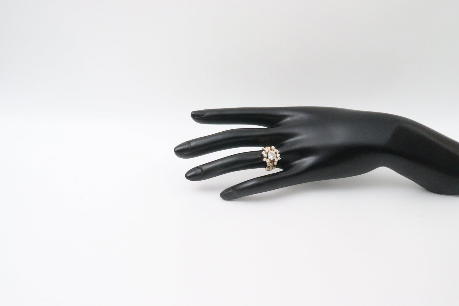 DIAMOND ENGAGEMENT RING & COMPLEMENTING JACKET - 7