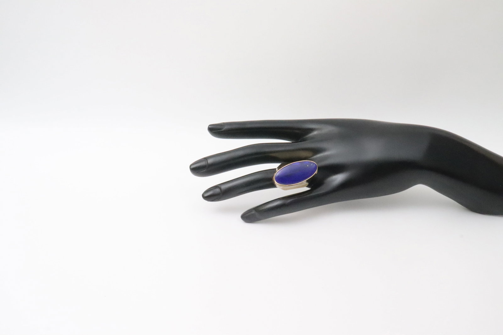 18K BOLD LAPIS LAZULI STATEMENT RING - 7