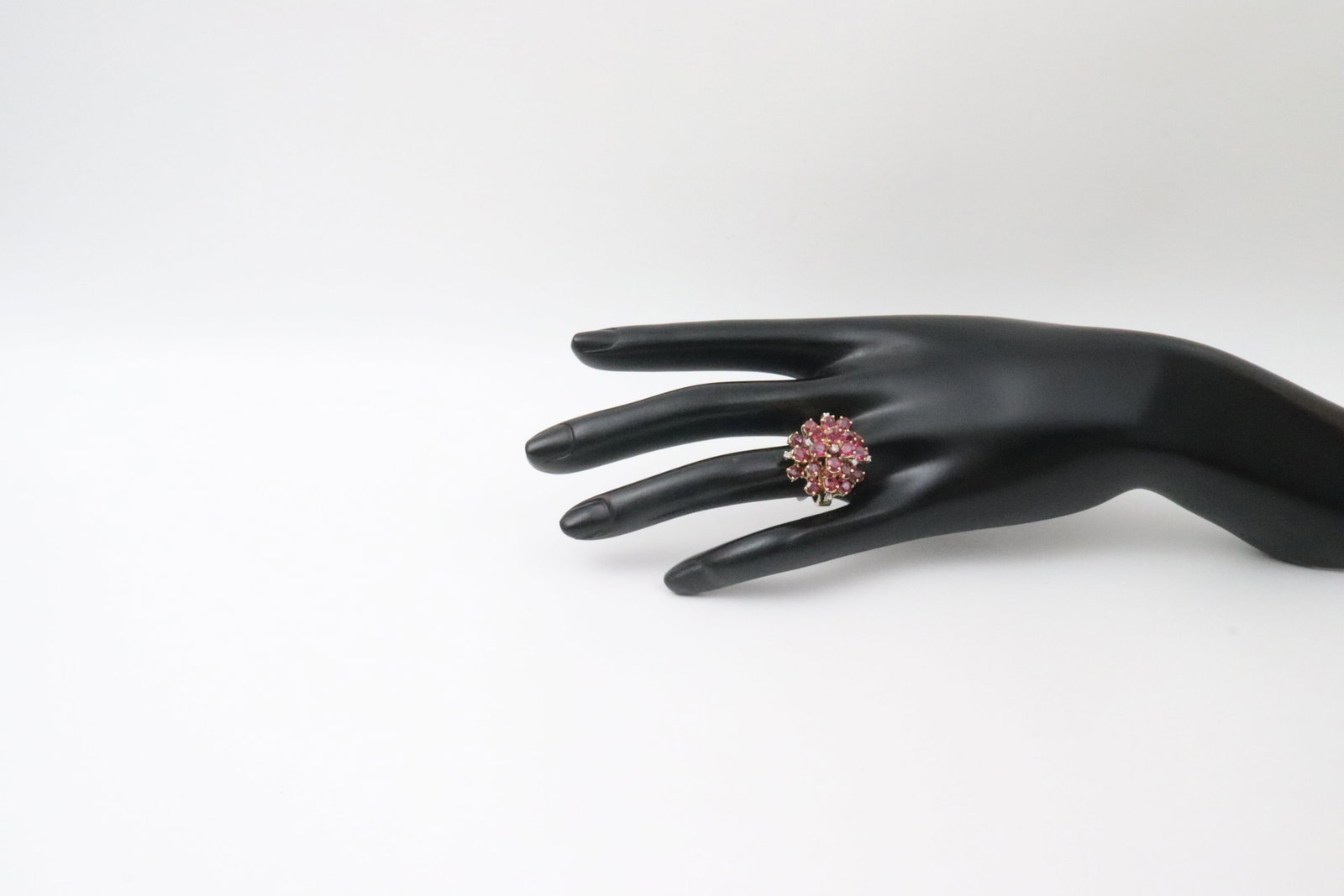 14K DIAMOND & RUBY CLUSTER RING - 5