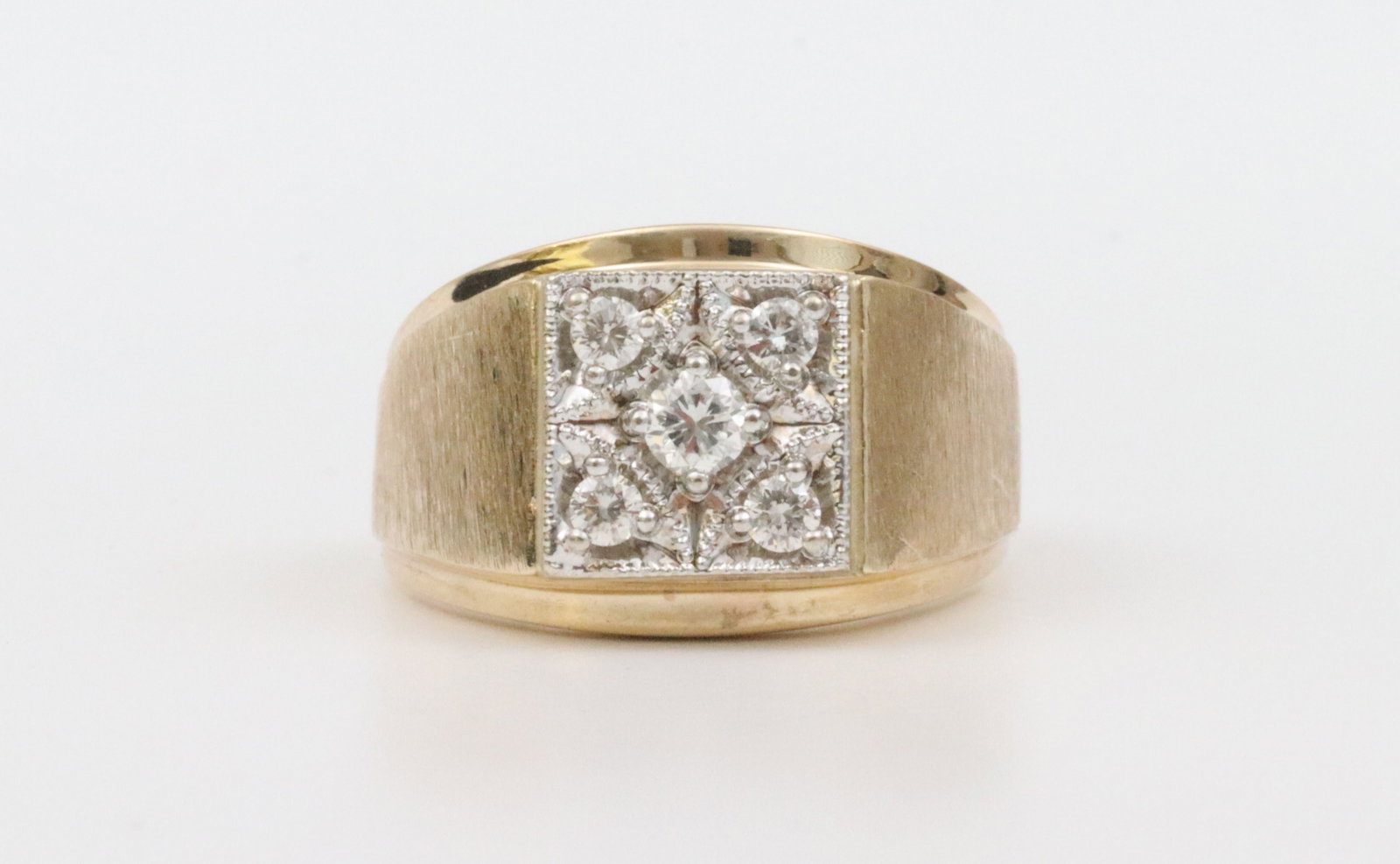 GENTS 14K DIAMOND RING (1 of 4)