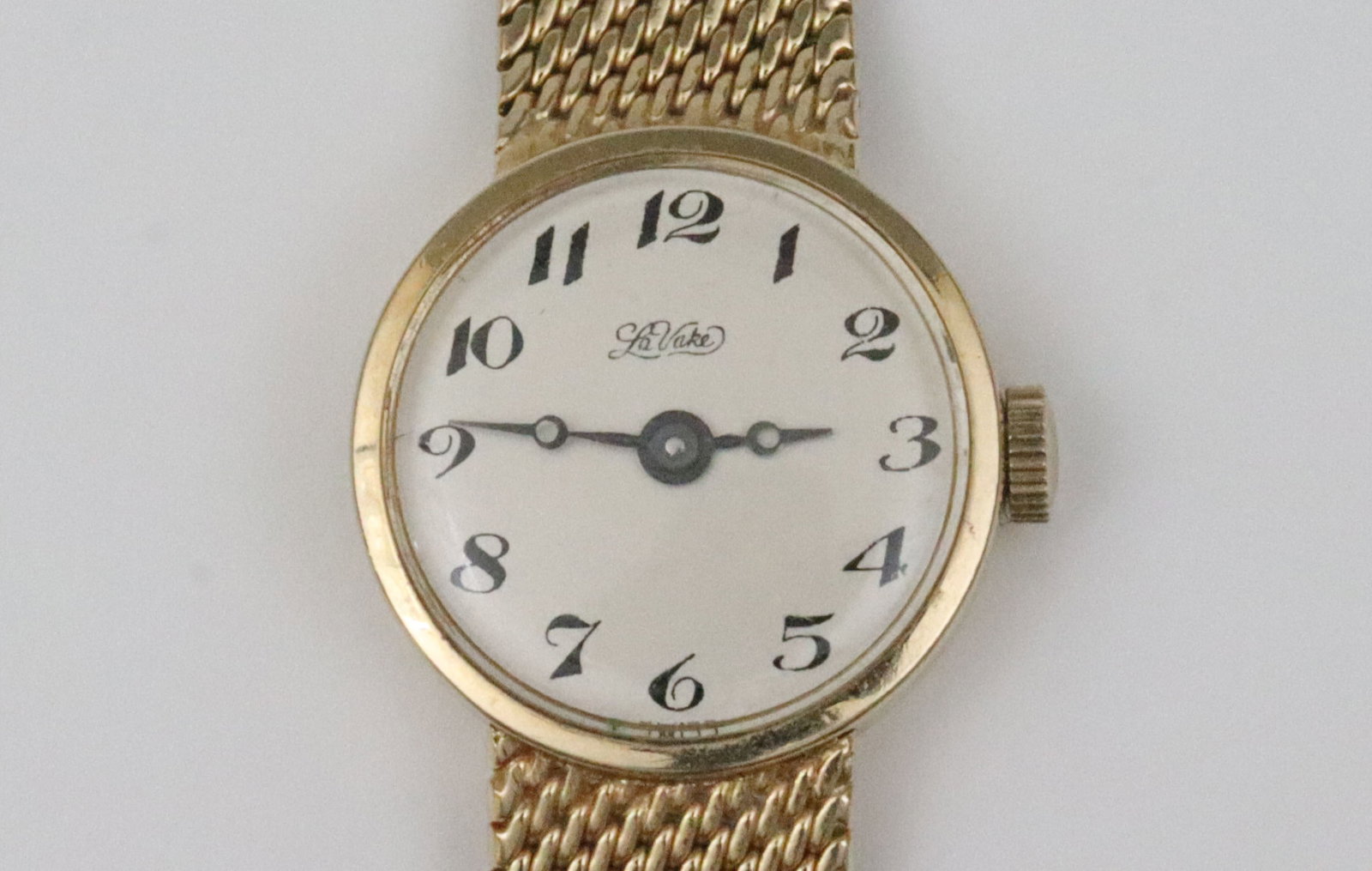 LADIES 14K BRACELET WATCH: 19mm case, dial marked 'LaVake Swiss', caseback stamped '14K Gold B&A', caseback interior stamped 'Concord Watch Co. 0086101', 17 jewel manual movement stamped 'Concord Watch Co. Swiss 316', yellow go