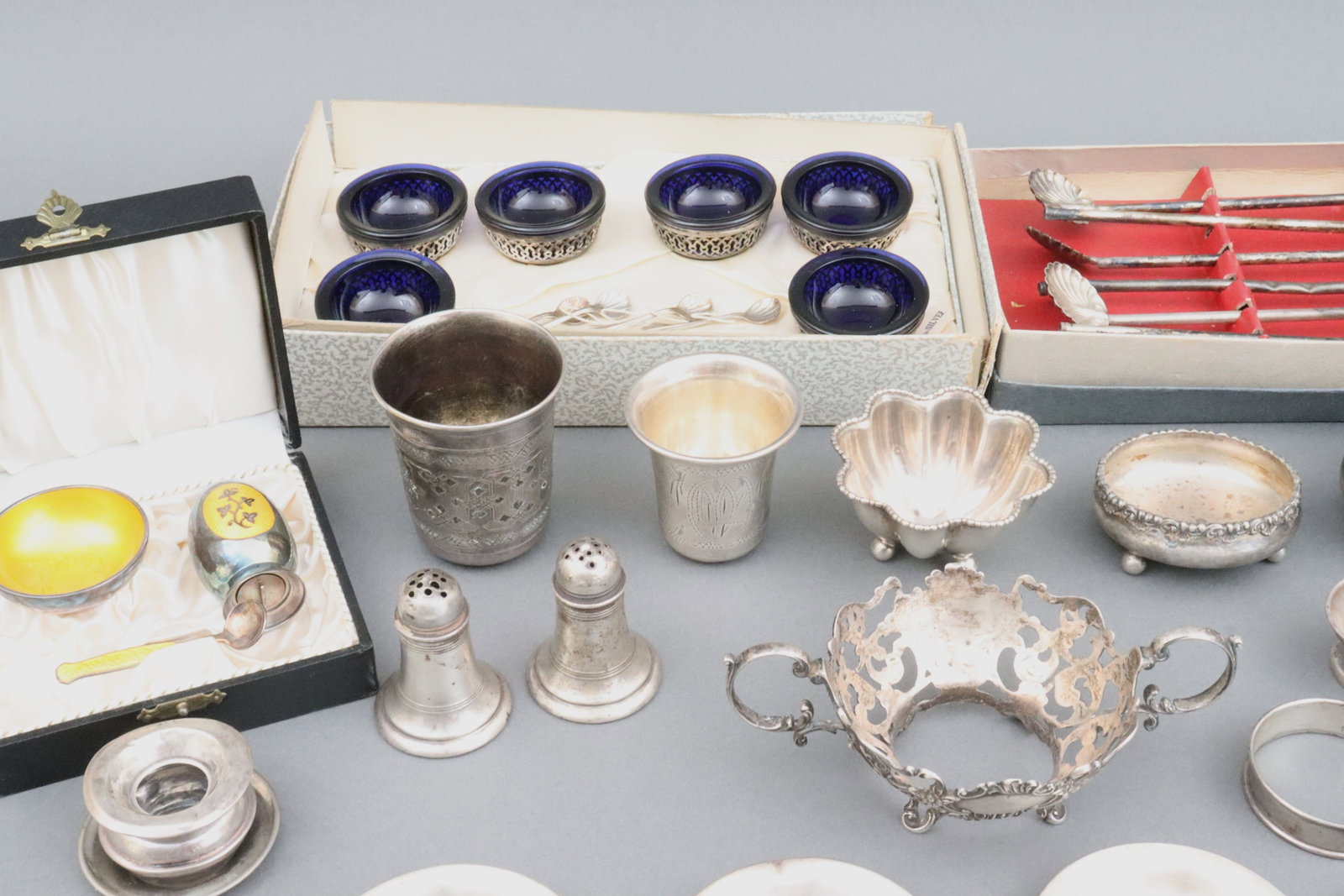 (40) PIECE GROUP VARIOUS STERLING TABLE ARTICLES - 3