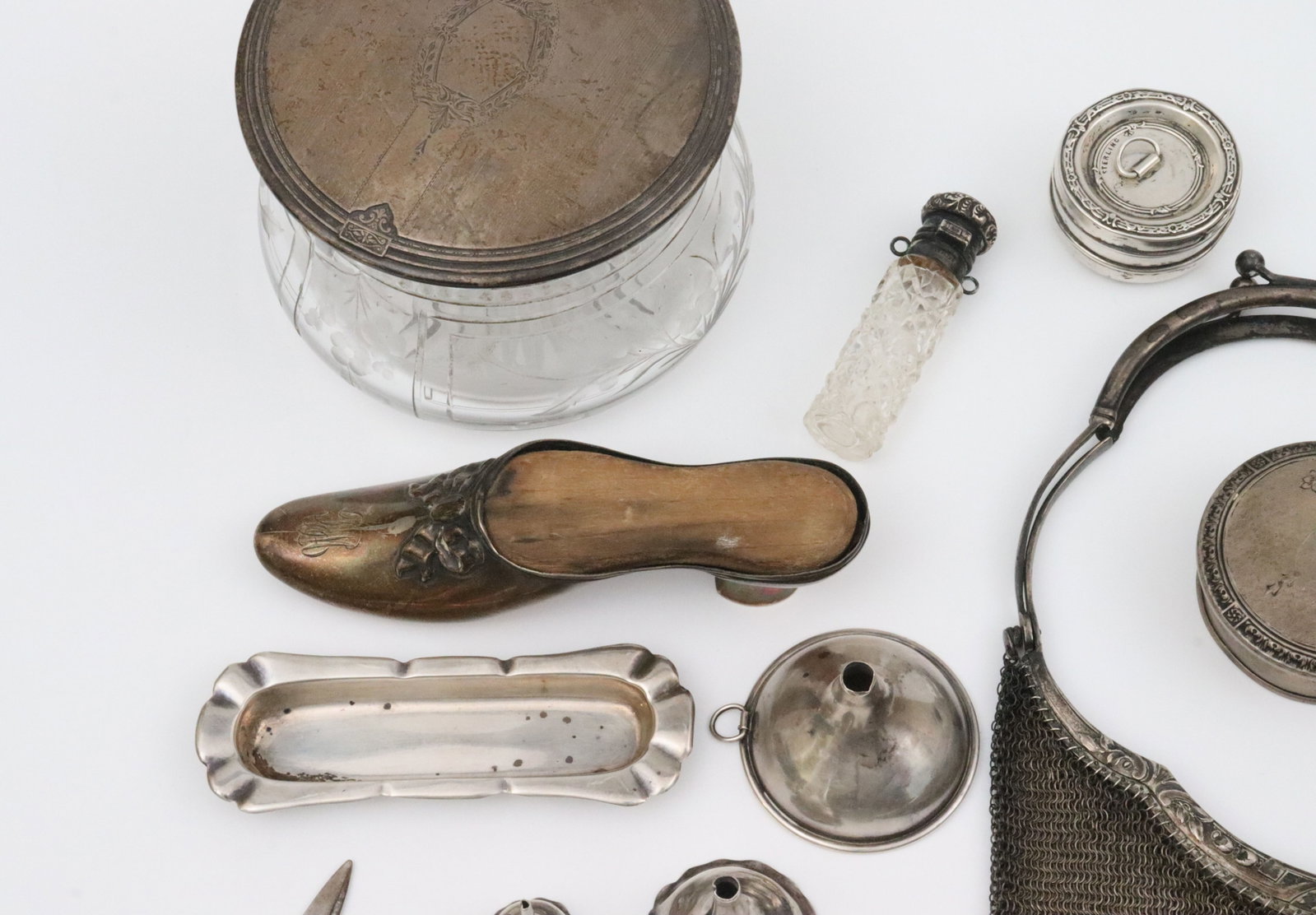 (17) PIECE SILVER VANITY GROUP - 3