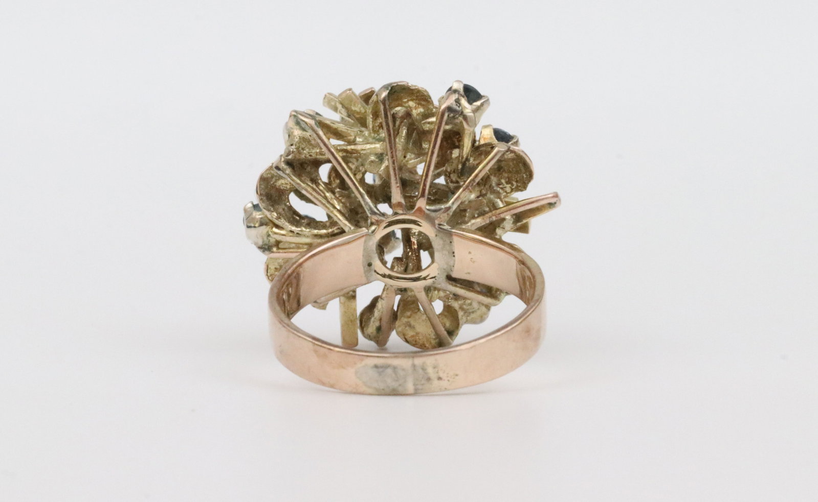 10K SAPPHIRE CLUSTER RING - 4