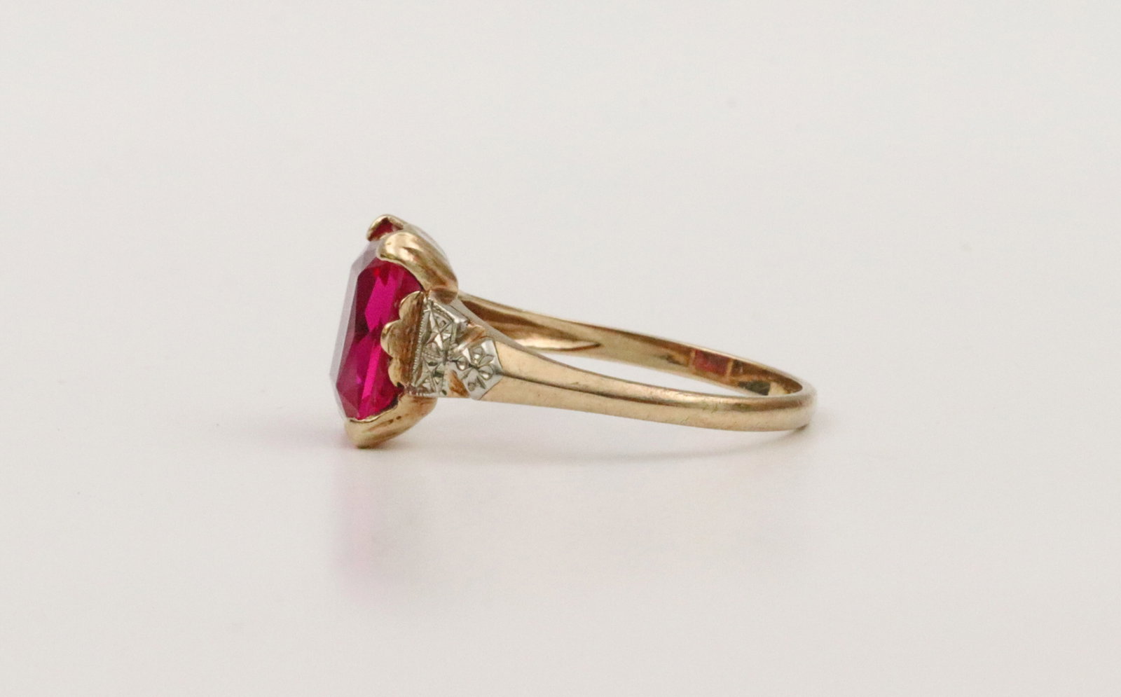 10K RUBY RING - 3
