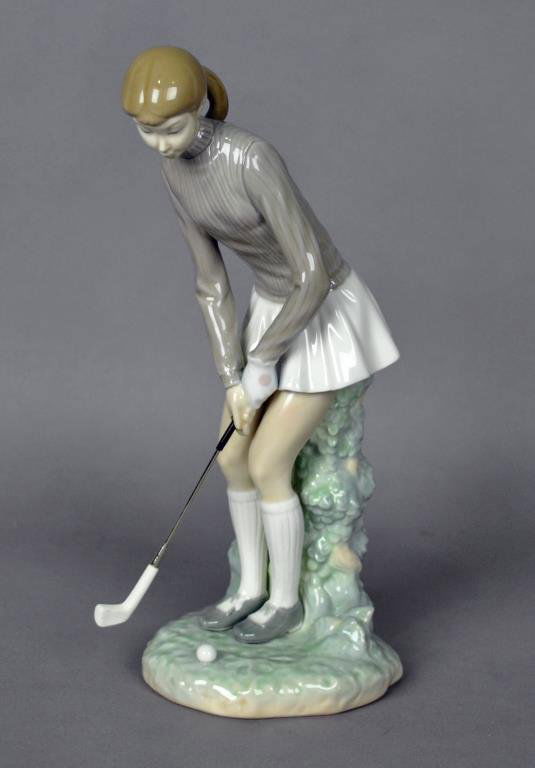 LLADRO FIGURINE LADY GOLFER
