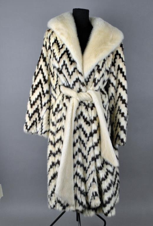 FULL-LENGTH GEOMETRIC PATTERN BELTED MINK COAT: in cream and brown tones, three-quarter length sleeves, width shoulder to shoulder 19in., length 45in.