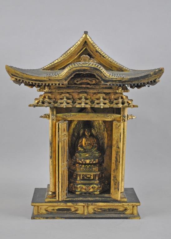 CARVED GILTWOOD PAGODA ALTAR / SHRINE: in as-is condition, 23x18x11in., signed verso, together with a giltwood deity, 11.5in., and a giltwood and painted non-conforming base 8.5x25x10in., pieces and parts lacking, some glue residues