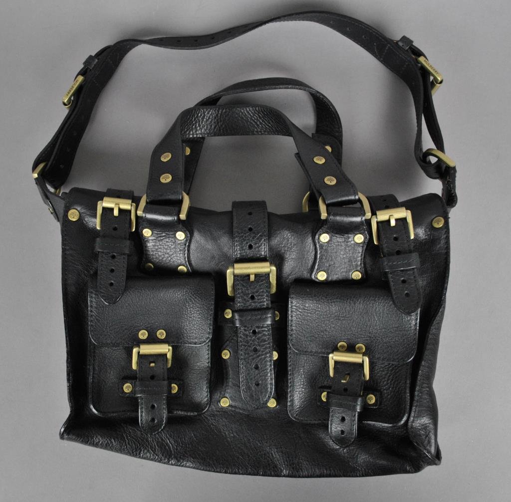 MULBERRY BLACK LEATHER HANDBAG: 7.5x10.5in. (not including handles/strap)