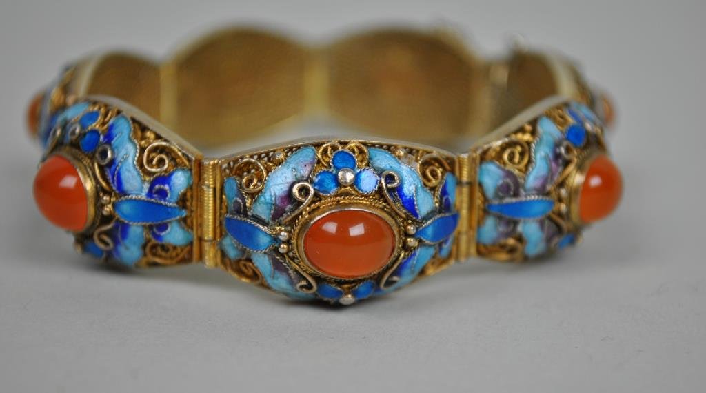CHINESE GILT METAL & ENAMEL BRACELET: stones likely carnelian, 7in.