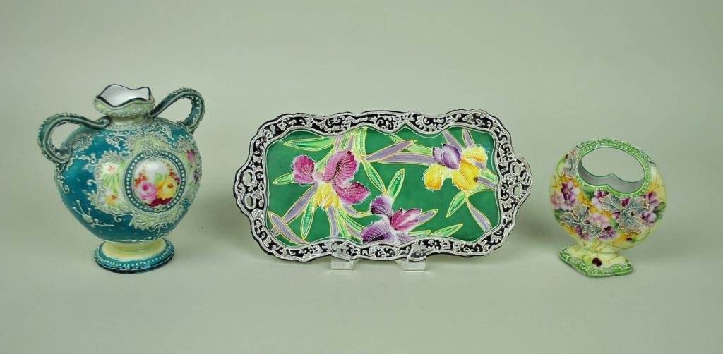 (3) PIECE NIPPON MORIAGE GROUP: including a 5" basket (some beading loss), a 6.5" vase (minor bead loss), and an 11" tray