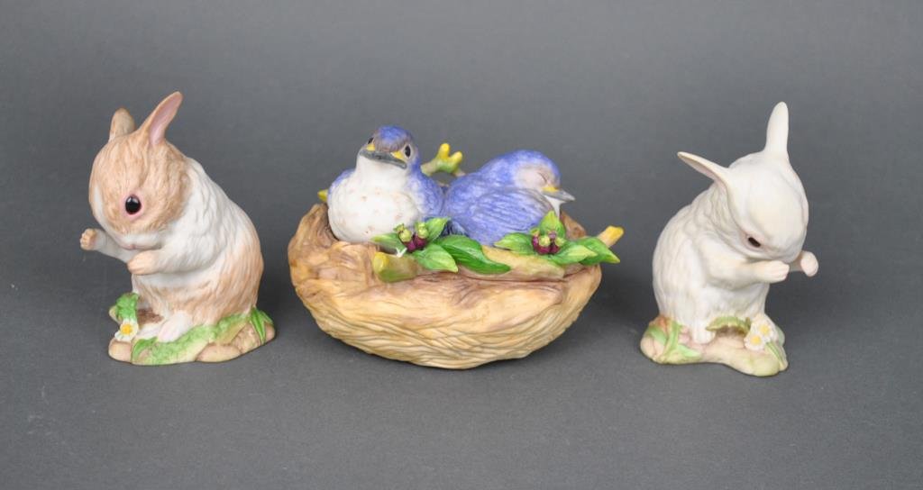 (3) CYBIS ANIMALS: including birds in nest (one leaf chipped), and 2 bunnies, widest 5.5in.