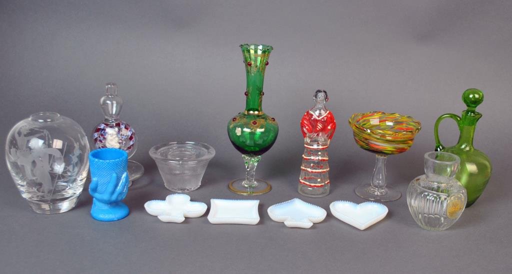 (13) PIECE GLASS & CRYSTAL GROUP: including a jeweled vase, Alison Geissler etched vase, multi-colored compote, blue hand vase, ribbed paneled vase (possibly Moser), spiral cruet, painted figural bottle, match holder, 4 milk glass pla