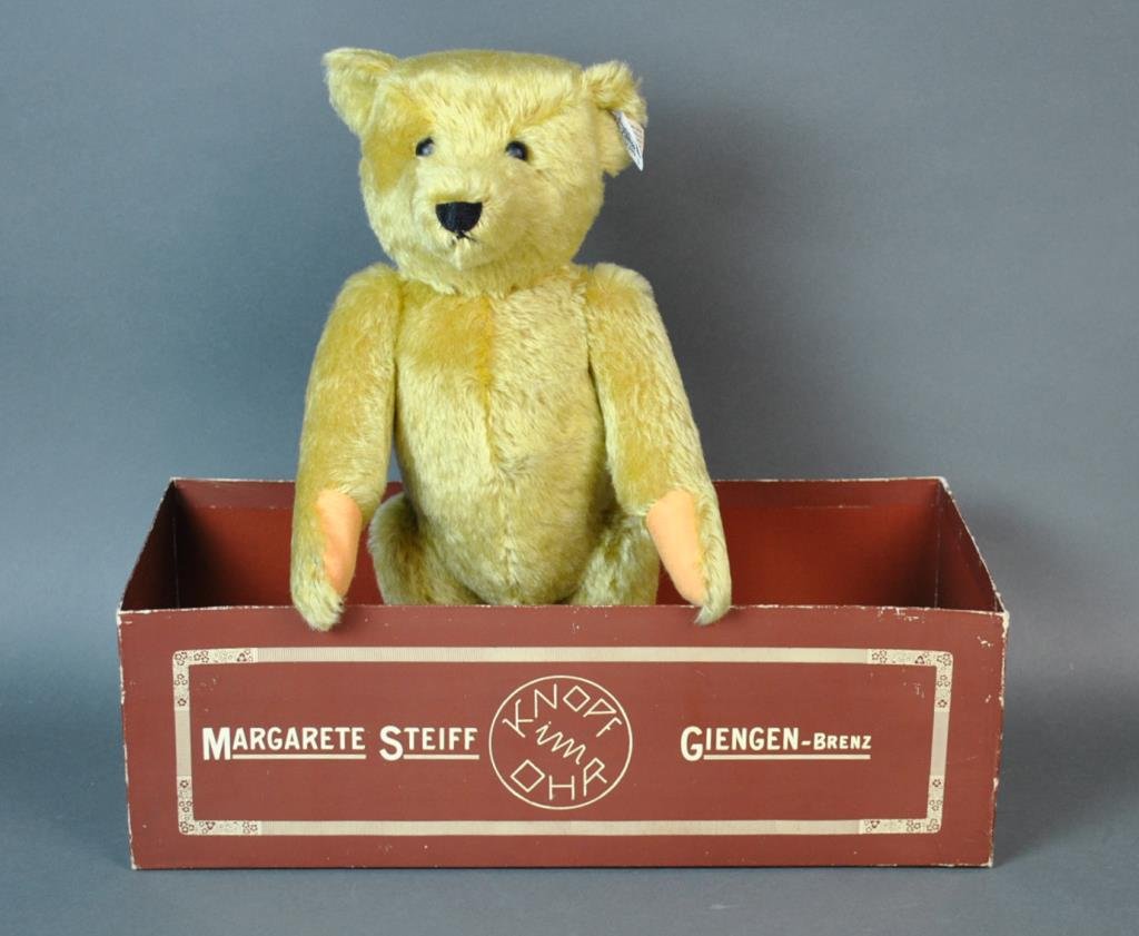 STEIFF REPLICA - PAPA BEAR: #0153/43, in original box, 16in.
