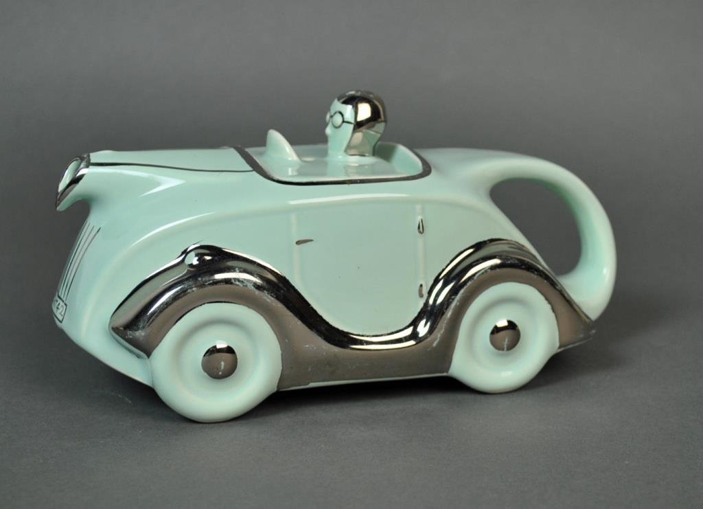 SADLER ART DECO NOVELTY RACE CAR TEAPOT