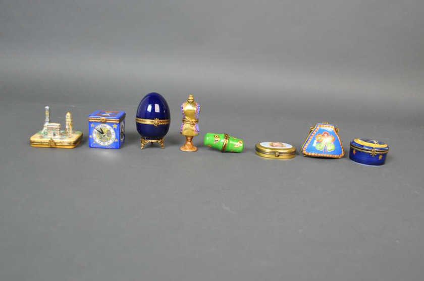 (8) LIMOGES PORCELAIN TRINKET BOXES: hand-painted, including Marilyn Monroe #25/500, an artist signed and dated Rochard Millenium example, a Rochard dress form box, and a Faberge Limoges egg, tallest 2.75in.