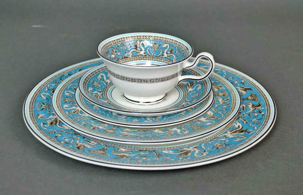 60-PIECE WEDGWOOD TURQUOISE FLORENTINE CHINA SET (1 of 3)