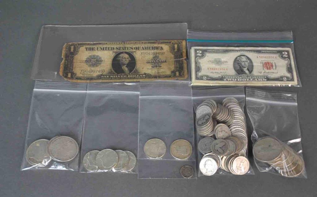 ESTATE GROUP OF US SILVER COINS & CURRENCY (1 of 5)
