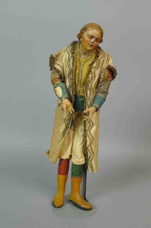 NEAPOLITAN PAINTED TERRACOTTA CRECHE FIGURE (1 of 2)