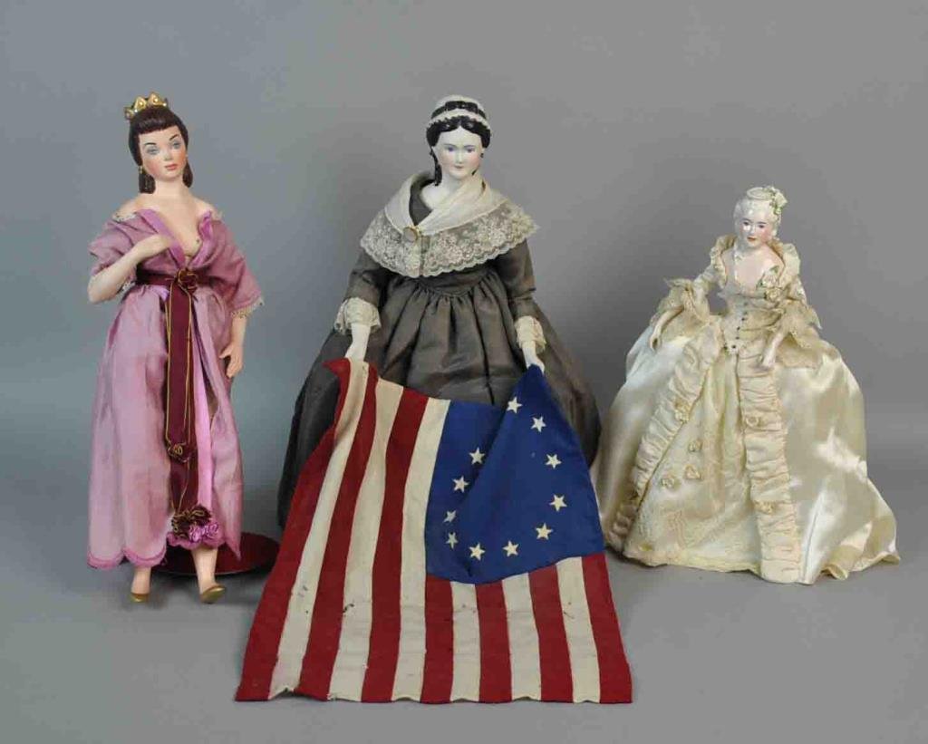 (3) AS-IS SIGNED ARTIST DOLLS (1 of 3)