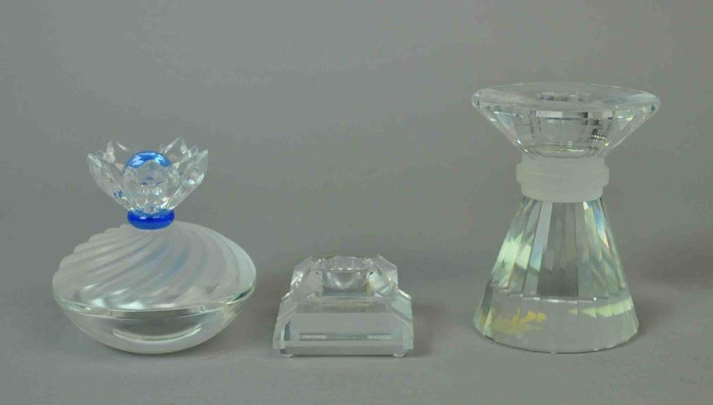 (3) SWAROVSKI CRYSTAL TABLE OBJECTS (1 of 1)