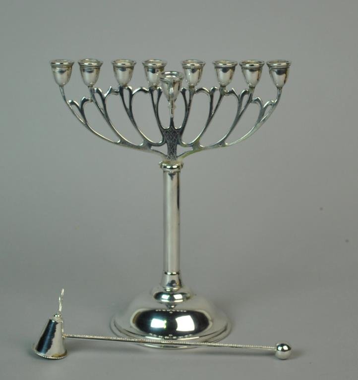 JUDAICA 800 SILVER CHANUKAH MENORAH (1 of 1)