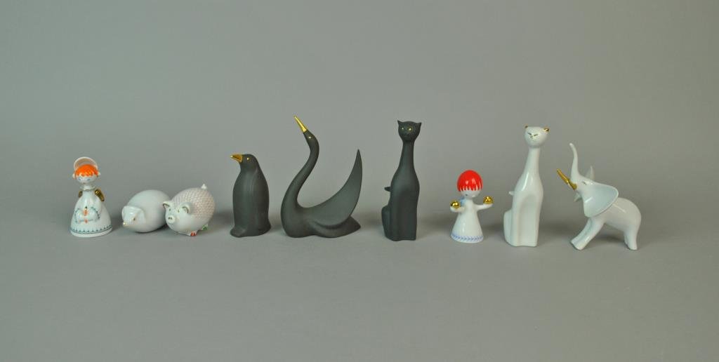 (9) HOLLOHAZA PORCELAIN FIGURINES (1 of 3)