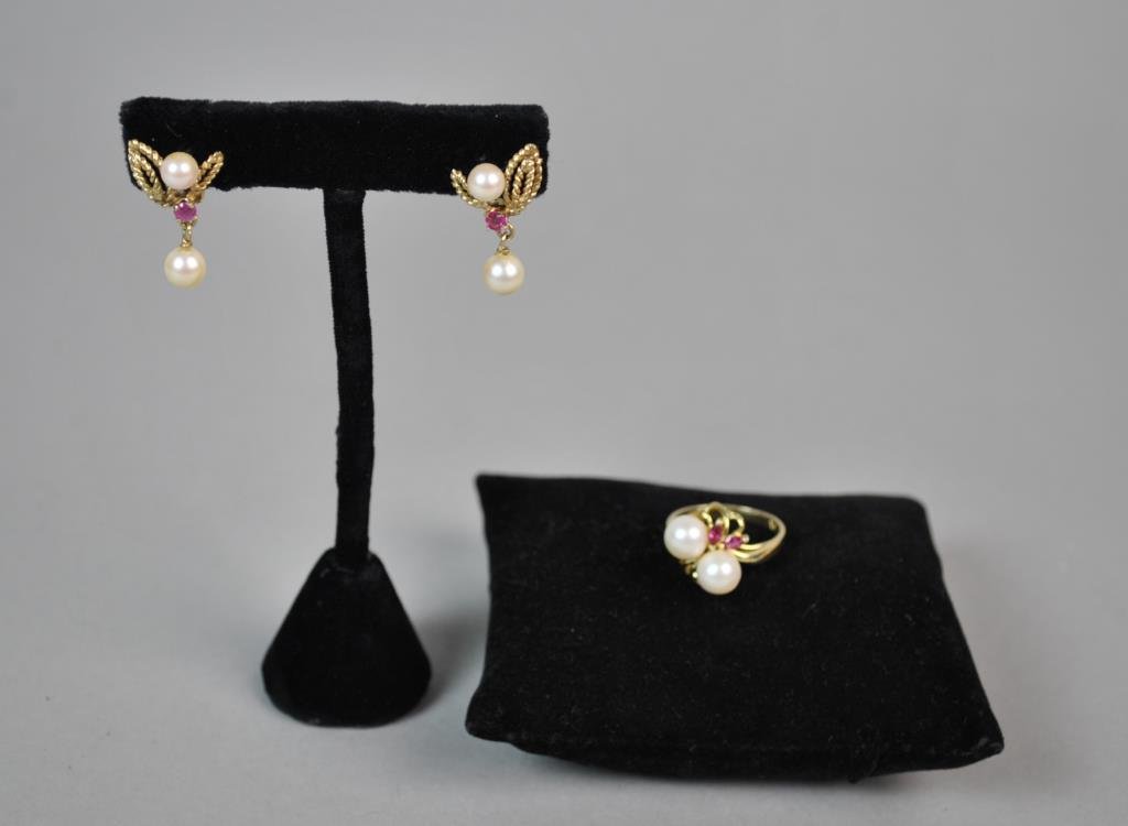 14K PEARL RING & EARRINGS (1 of 3)