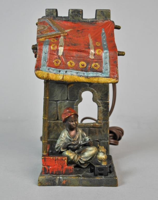 AUSTRIAN COLD PAINTED ORIENTALIST BRONZE LAMP (1 of 5)