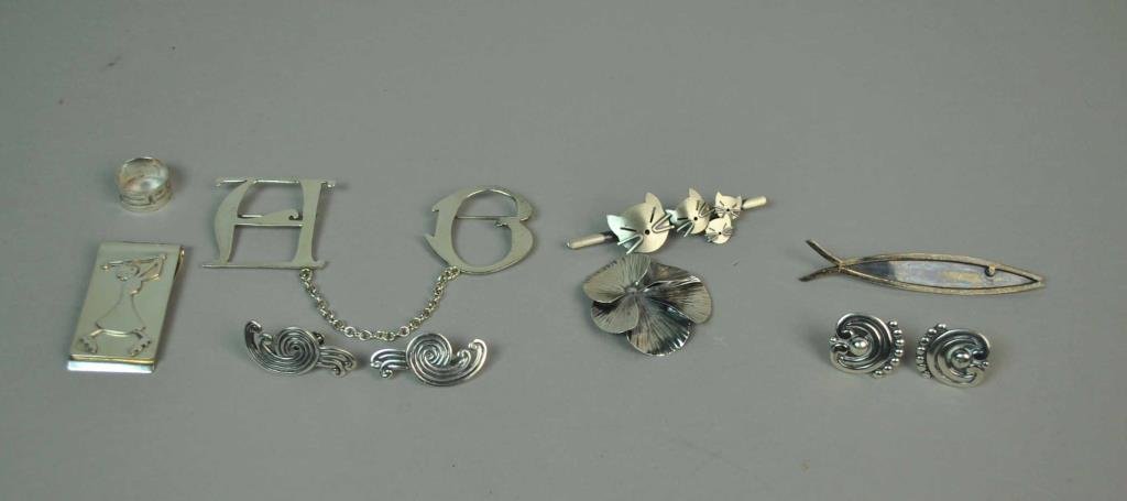 (8) PIECE STERLING JEWELRY GROUP (1 of 1)