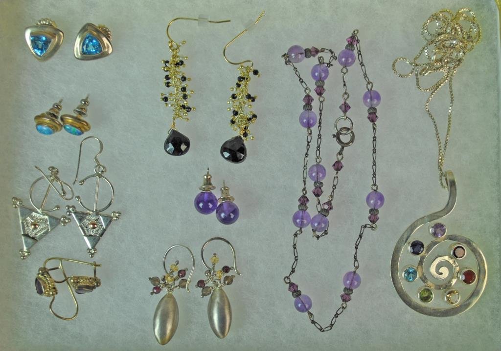 (10) PIECE SILVER & GEMSTONE JEWELRY GROUP (1 of 1)