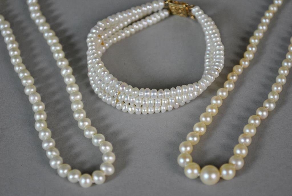 (3) GOLD & PEARL JEWELRIES (1 of 1)