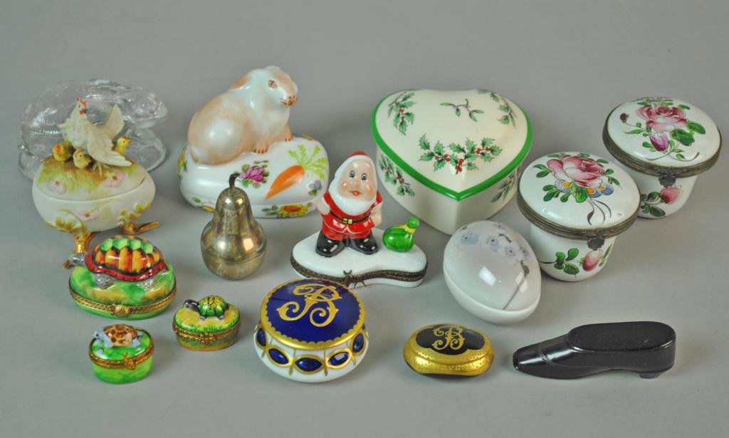 (15) ASSORTED COLLECTIBLE BOXES (1 of 7)