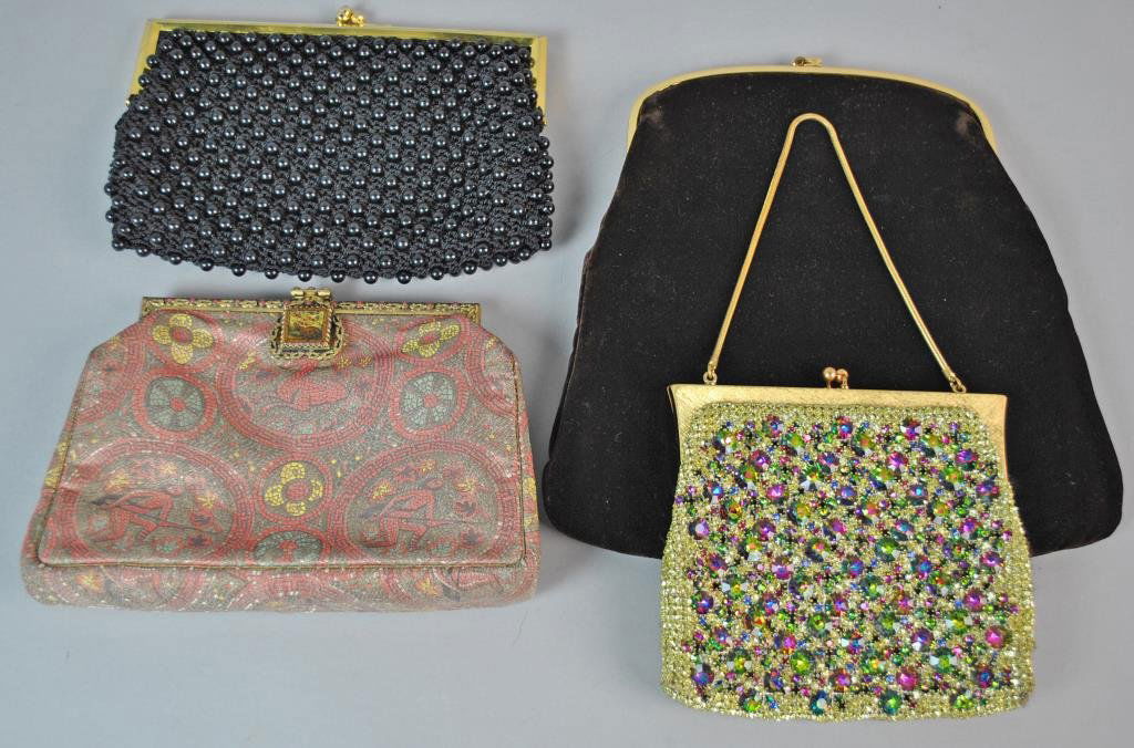 (4) VINTAGE HANDBAGS (1 of 5)