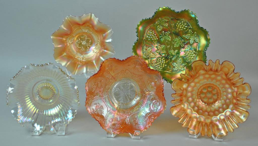 (5) PIECE CARNIVAL GLASS GROUP (1 of 4)