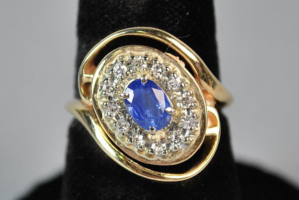 10K SAPPHIRE & DIAMOND FREE FORM RING (1 of 2)